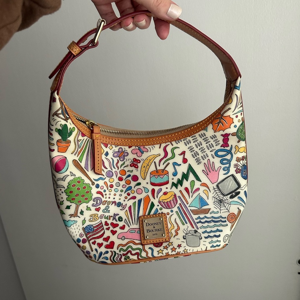 Dooney & Bourke Rare 2000’s “Fun America Summer” Multicolor Doodle Print